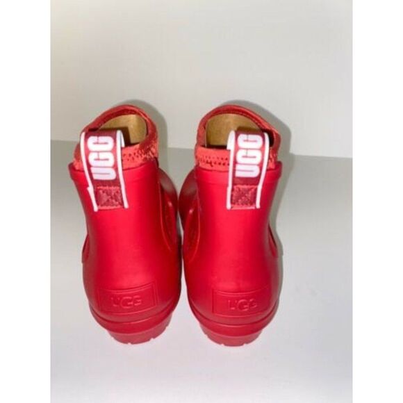 UGG Chevonne Womens Chelsea Rain Boots Red Size 7 Booties Ankle Short 38 - Picture 4 of 6